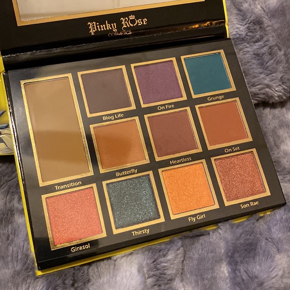 Pink Rose Cosmetics Sunflower palette - Picture 2 of 2